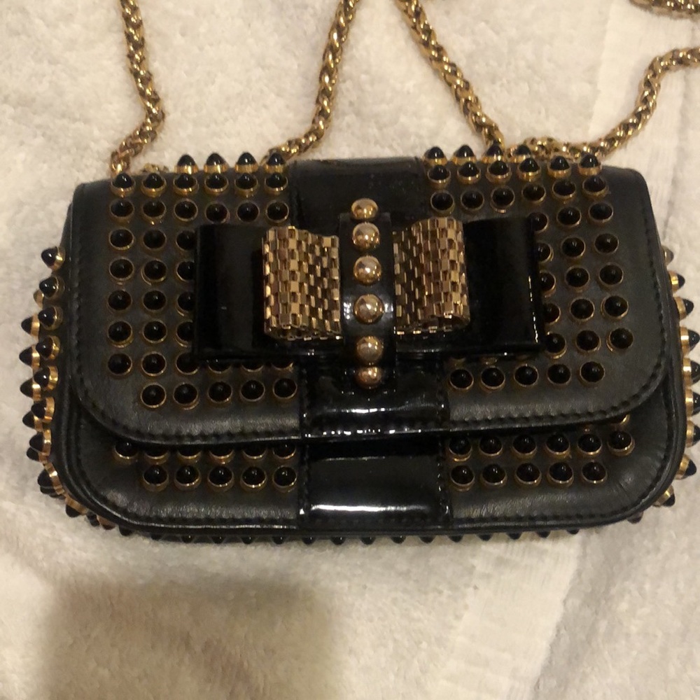 CHRISTIAN LOUBOUTIN BAG 😍